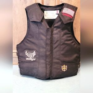 Rodeo protective vest